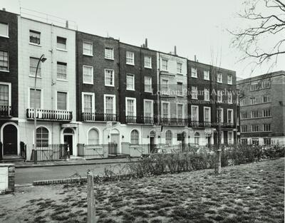 Houses and hotels in Argyle Square
