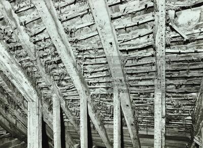 Wood Street, Barnet: Tudor Hall, attic roof interior