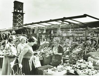 Chrisp Street Market